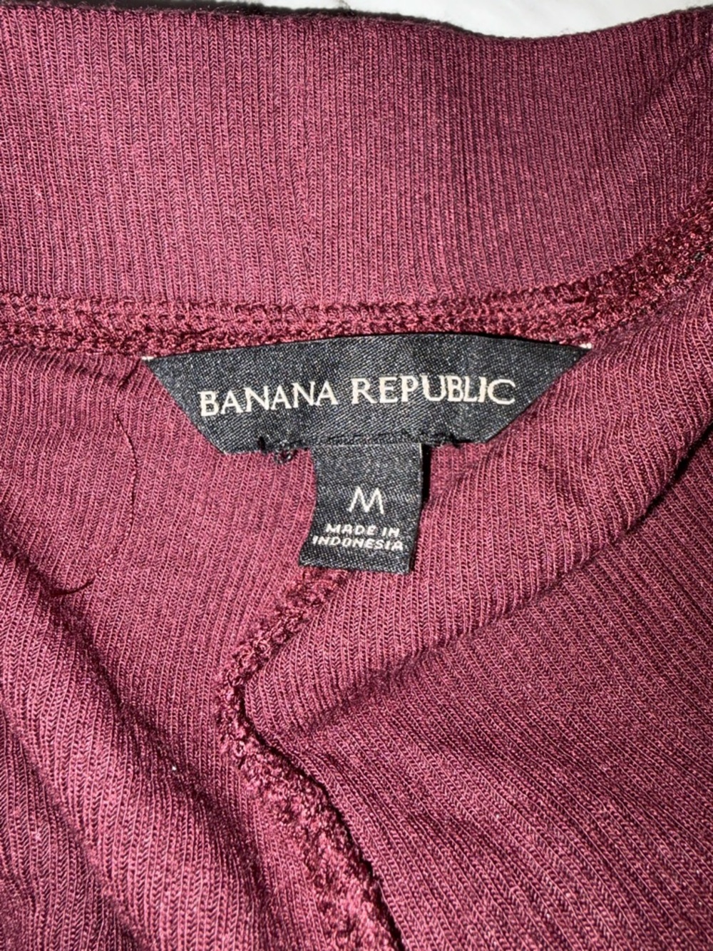 Banana Republic Burgundy Canale flare leg pants size M - Picture 2 of 5